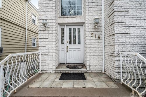 514 Schuyler Ave, Kearny, NJ 07032-4102