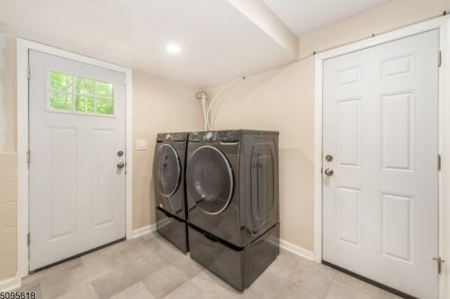 20 Panorama Dr, Wantage NJ  07461-4763 exterior