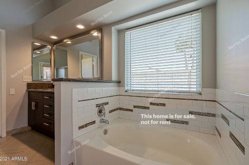 4520 Bighorn Ave, Phoenix AZ  85044-4957 exterior