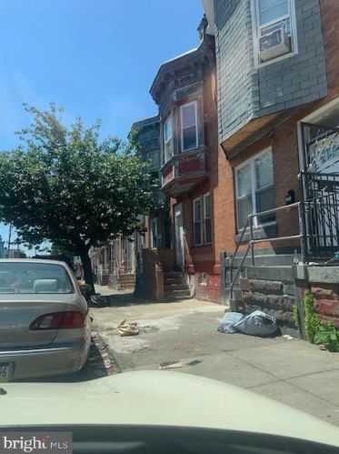 3830 8th St, Philadelphia PA 19140-3223 exterior