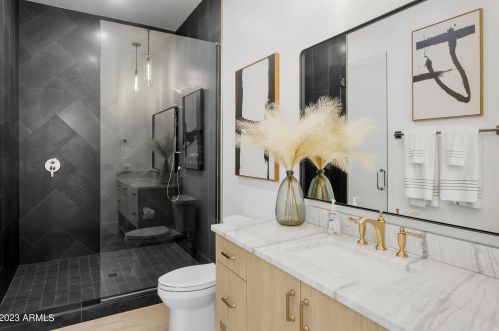 222 Belmont Ave, Phoenix AZ  85021-7229 exterior