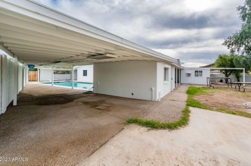 3315 Christy Dr, Phoenix AZ  85029-4230 exterior