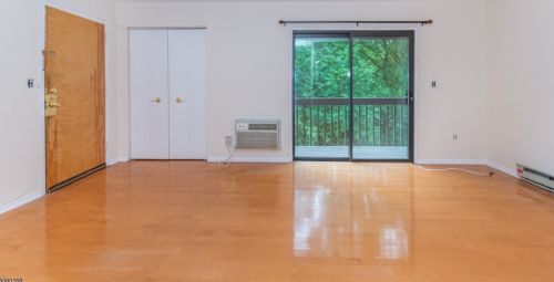 700 Mill St, Belleville, NJ 07109-1304