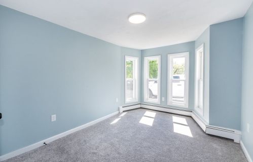 54 Aldrich Rd, East Bridgewater MA 02324-1331 exterior