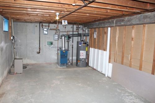 29 Thornton St, Quincy MA 02170-3413 exterior