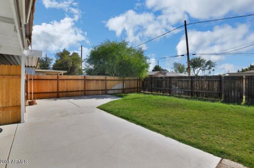 1841 Crittenden Ln, Phoenix AZ 85016-7453 exterior