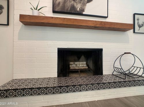 2423 Beryl Ave, Phoenix AZ 85021-2480 exterior