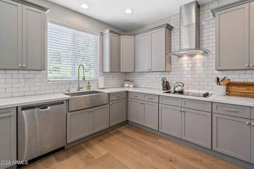 3404 25th St, Phoenix AZ  85016-7408 exterior