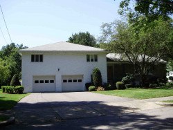 79 Sevland Rd, Newton, MA 02459-2841