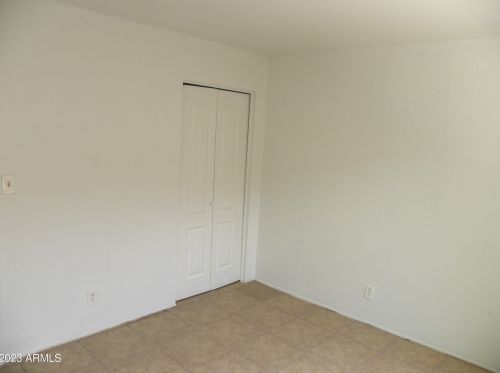 1002 27 Pl, Phoenix AZ 85008-1933 exterior