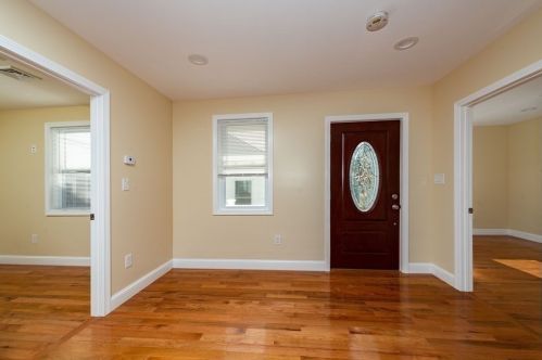 118 Charles St, Quincy MA  02169-3649 exterior