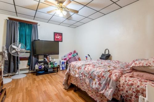 59 Cutler St, Worcester MA 01604-4811 exterior