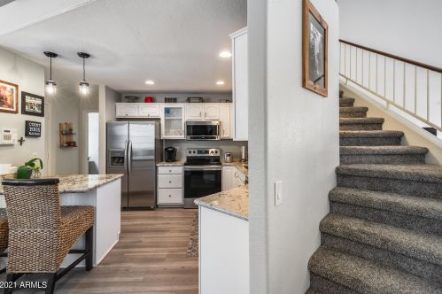 18845 43rd Pl, Phoenix, AZ 85050-3736