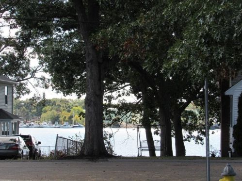 64 Braintree Ave, Quincy MA 02169-3222 exterior