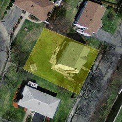 21 Albemarle Rd, Newton MA 02460-1105 aerial view
