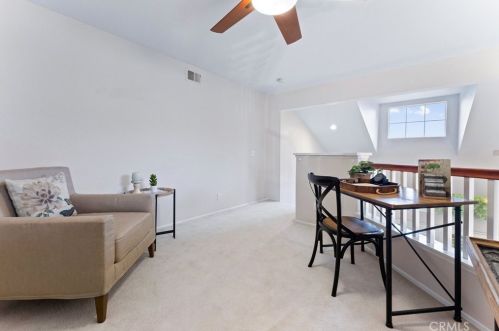 8075 Treeview Ct, Anaheim CA 92808-1552 exterior