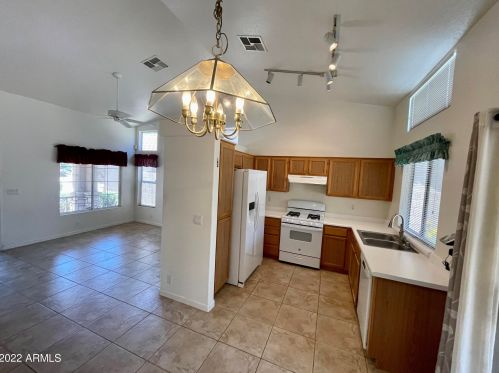 20035 33rd St, Phoenix, AZ 85050-3998