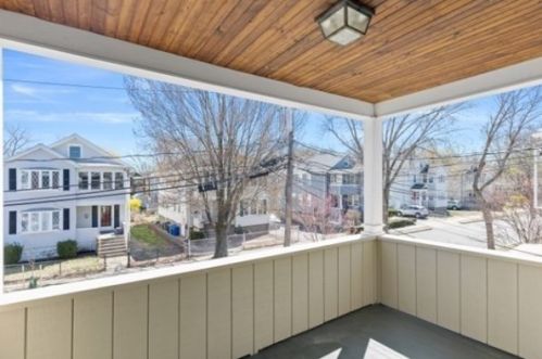 13 Osborne Rd, Arlington MA 02474-8830 exterior