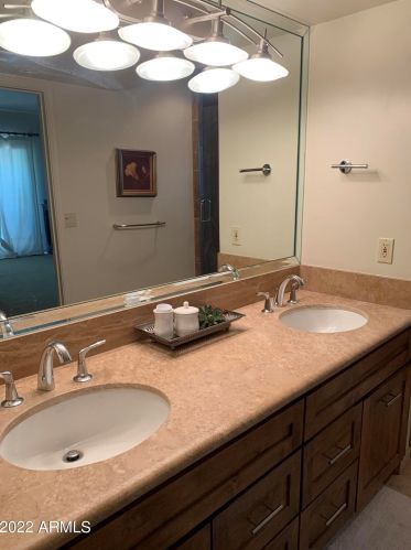 6198 28 Pl, Phoenix AZ 85008-5005 exterior