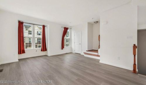 83 Kyle Dr, Tinton Falls NJ  07712-7535 exterior