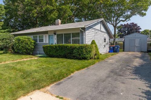 118 Hudson St, New Bedford, MA 02744-1209