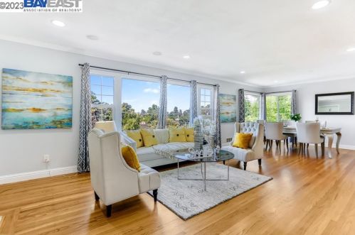 1225 Sandelin Ave, San Leandro CA  94577-3956 exterior