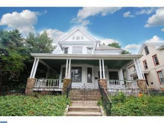 66 High St, West Deptford, NJ 08051-1460