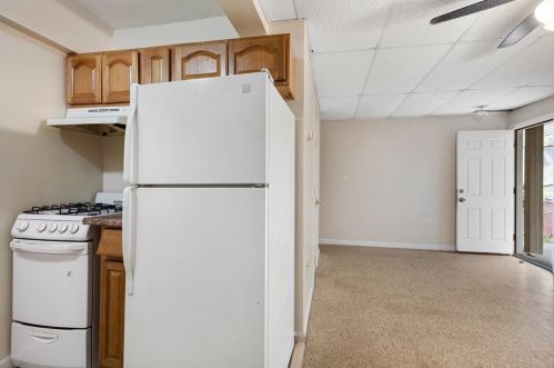 73 Merrifield St, Worcester MA 01605-3018 exterior