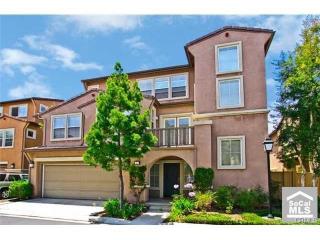 7 Huckleberry, Irvine CA  92618-7013 exterior