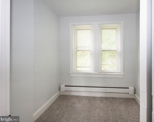 156 Turkey Hill Rd, West Deptford NJ  08093-2312 exterior