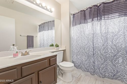 4354 Chuckwalla Cyn, Phoenix AZ  85044-6131 exterior