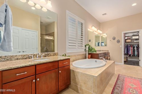 1816 Eagle Talon Trl, Phoenix AZ 85085-5344 exterior