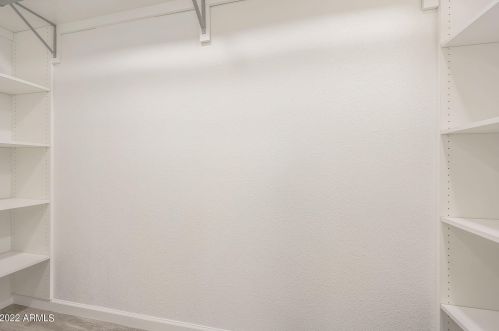 519 El Camino Dr, Phoenix AZ 85051-4627 exterior