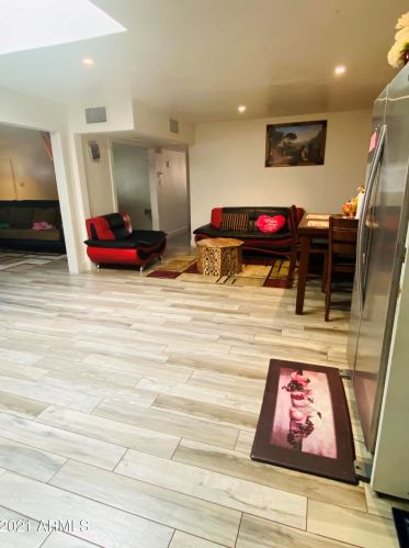 4109 Catalina Dr, Phoenix AZ 85031-3841 exterior