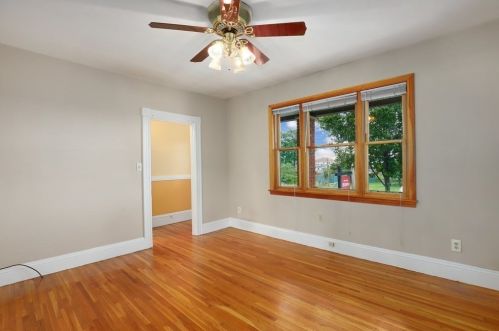 44 Florence St, Everett MA 02149-4841 exterior