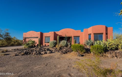 48909 3rd Ave, Phoenix AZ 85027-4700 exterior