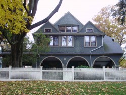 27 Grove Hill Ave, Newton, MA 02460-2336