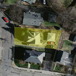 7 Arlington St, Newton MA 02458-2452 aerial view