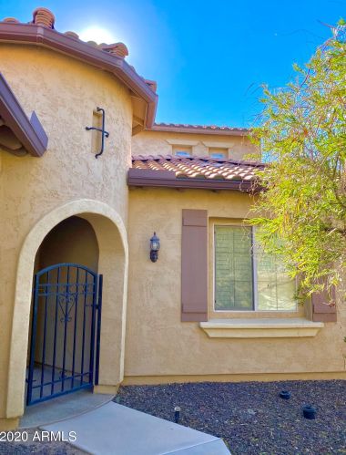 1707 Blue Sky Dr, Phoenix AZ  85085-5333 exterior