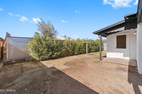 3813 9th Pl, Phoenix AZ 85022-2642 exterior