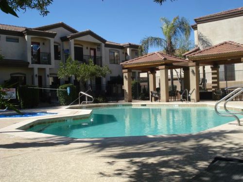 3150 Beardsley Rd, Phoenix AZ  85050-3560 exterior