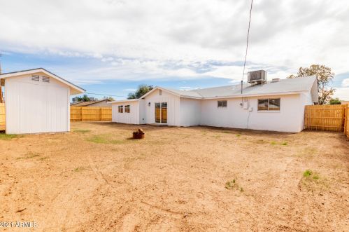 3702 El Camino Dr, Phoenix AZ 85051-4626 exterior