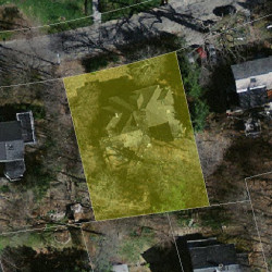 33 Huntington Rd, Newton MA  02458-2416 aerial view