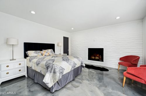 6344 13th Pl, Phoenix AZ  85014-1423 exterior