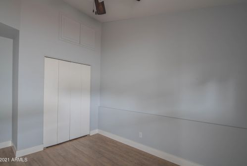 1124 Belmont Ave, Phoenix AZ 85051-6765 exterior