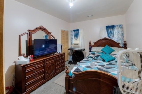 25 Merrick St, Worcester MA 01609-1837 exterior