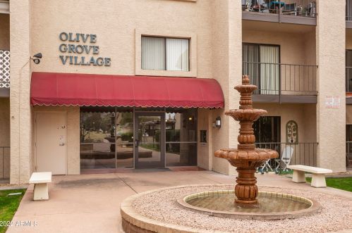 3033 Devonshire Ave, Phoenix AZ  85016-5894 exterior