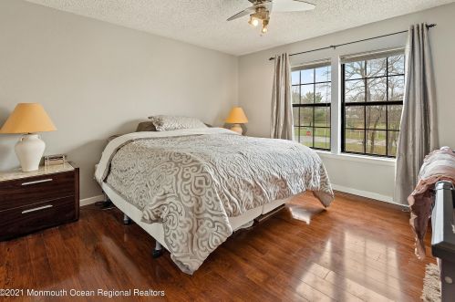 502 Larkspur Ln, Jackson Twp NJ 08527-4180 exterior