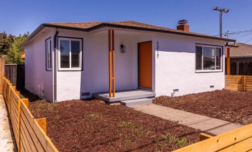 1217 Burkhart Ave, San Leandro CA  94579-2003 exterior