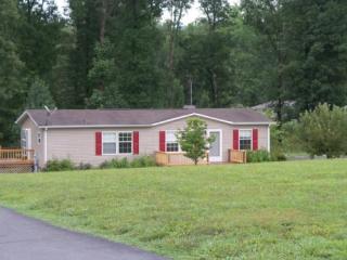 409 Busted Rock Rd, Oldfort TN  37362-7461 exterior